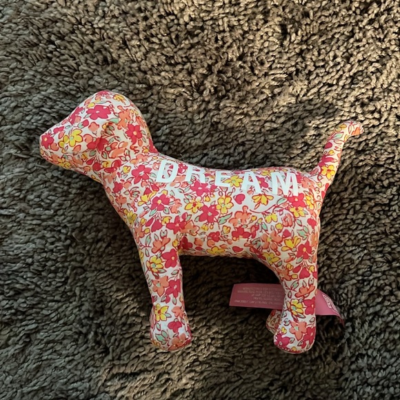 Pink Victoria’s’ Secret dogs - Picture 4 of 8